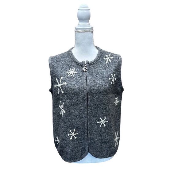 Cabelas Gray and White Embroidered Snowflake Zip Sweater Vest Womens Size Large - Picture 1 of 11